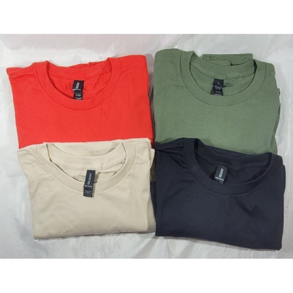 LOT: 4 Gildan Heavy Cotton Short Sleeve T-Shirts - Red, Green, Black, Tan - L